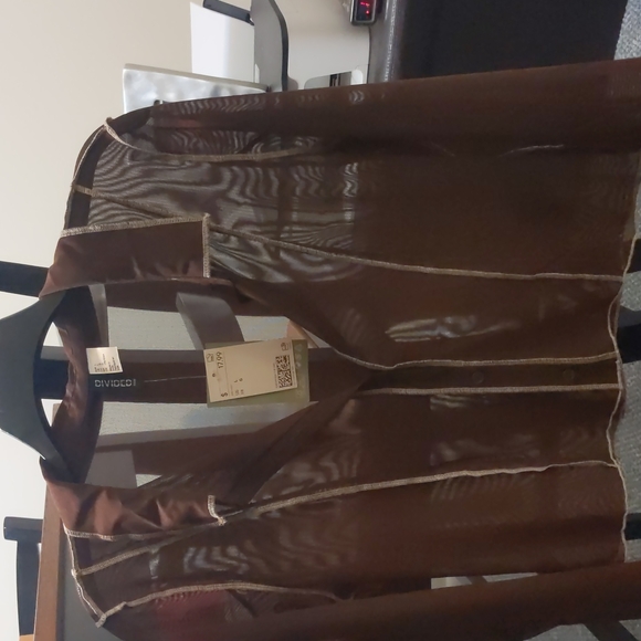 Sheer Top - Picture 3 of 4